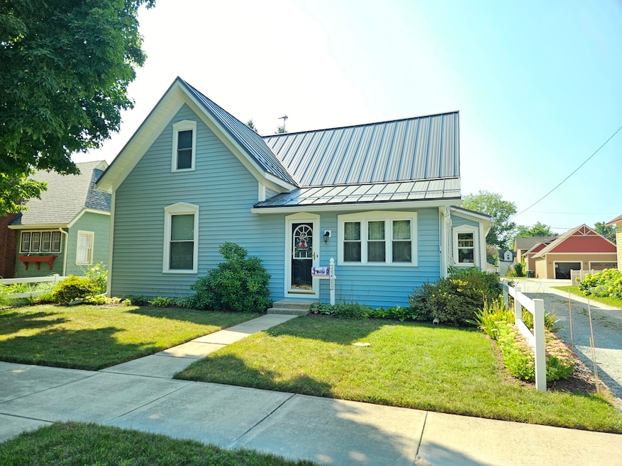 Sold $250,000 • Co-Listing Agent