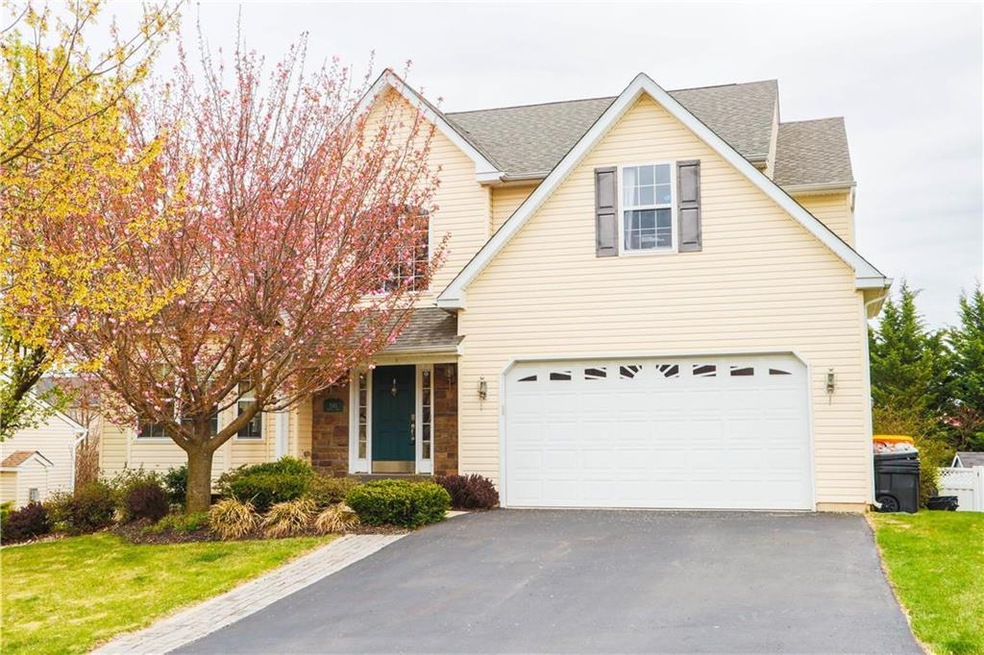 7143 Hearth Ln, Macungie, PA 18062 - photo 1