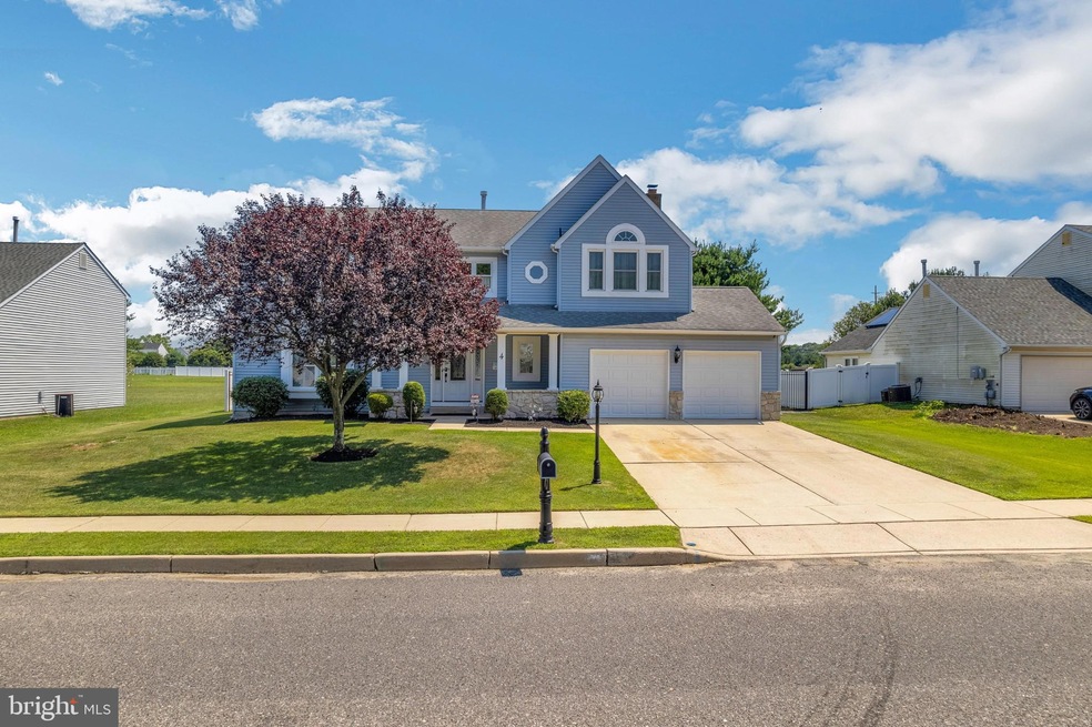 4 Appletree Ln, Sewell, NJ 08080 - photo 1