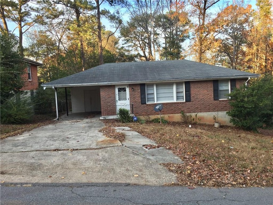 1156 Lloyd Dr, Forest Park, GA 30297 - photo 1