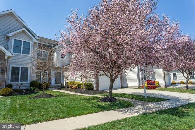 25619 Creek Run Terrace, Chantilly, VA 20152 - photo 1