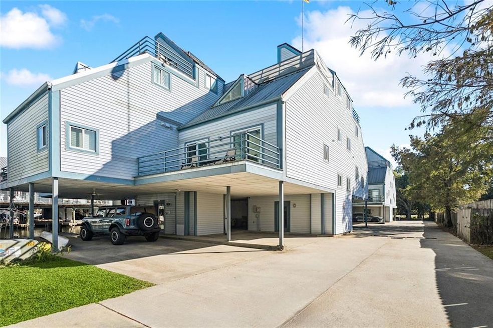 141 Highway 22 E unit B2, Madisonville, LA 70447 - photo 1