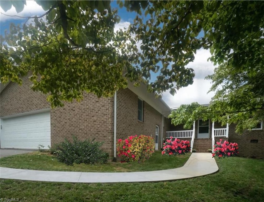 1023 Greenmont Dr, Asheboro, NC 27205 - photo 1