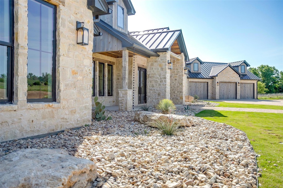 585 Cartwright Rd, Weatherford, TX 76087 - photo 1