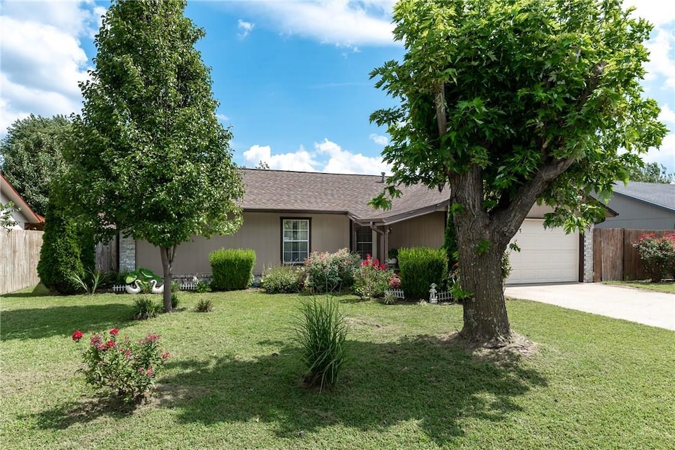 1707 S C St, Rogers, AR 72756 - photo 1