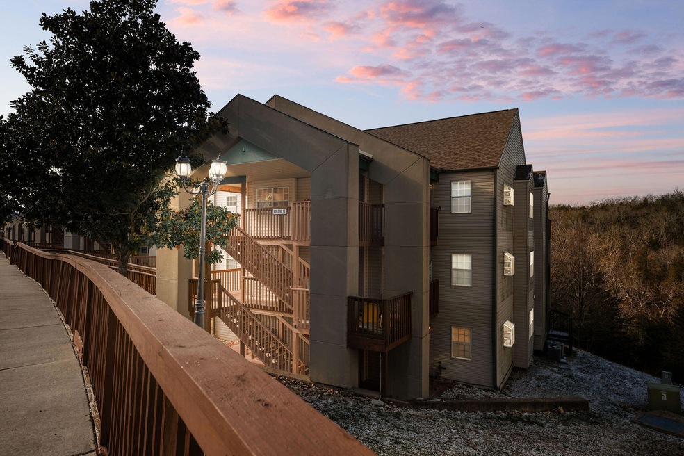 13 Woodpecker Ln unit 5, Branson, MO 65616 - photo 1