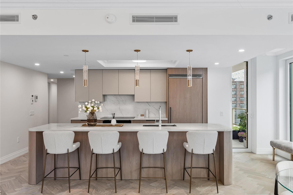 The Austin unit PH-1C, Forest Hills, NY 11375 - photo 1