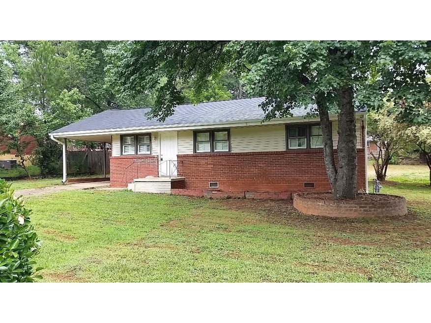 185 Long Dr SW, Marietta, GA 30060 - photo 1