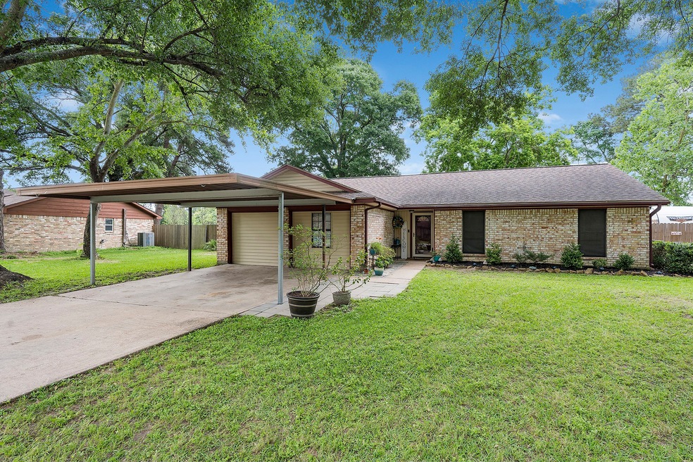 32062 S Wiggins St, Magnolia, TX 77355 - photo 1