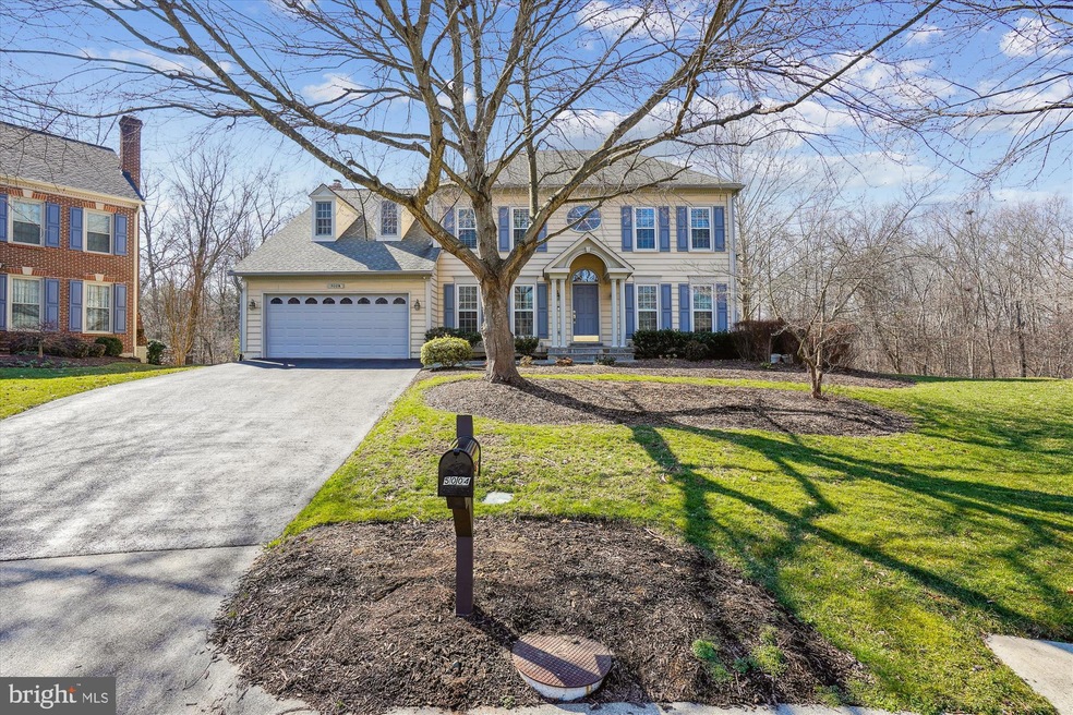 5004 Flint Rock Ct, Chantilly, VA 20151 - photo 1