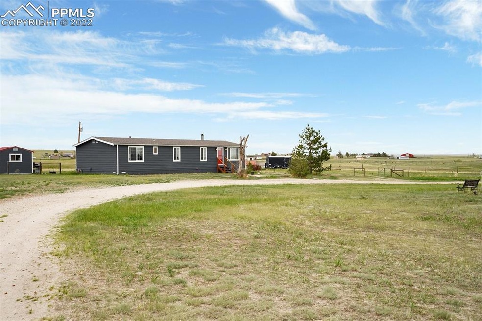 1344 sf home on 6.25 acres!
