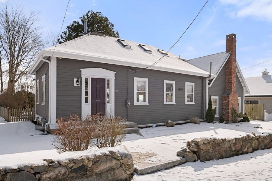 27 Ocean St, Nahant, MA 01908 - photo 1