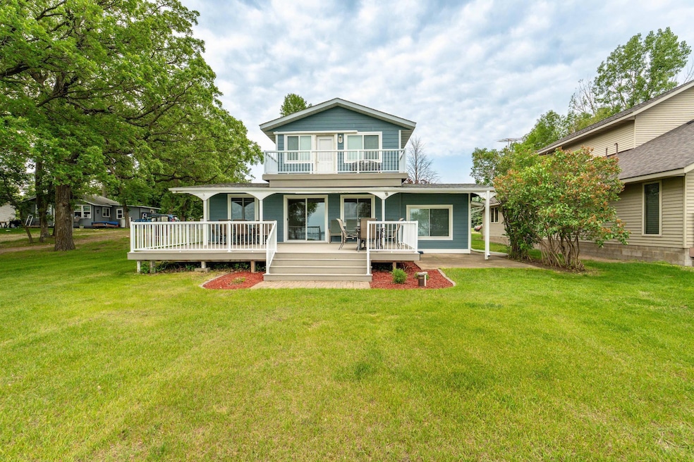 For Sale $725,000 • Co-Listing Agent