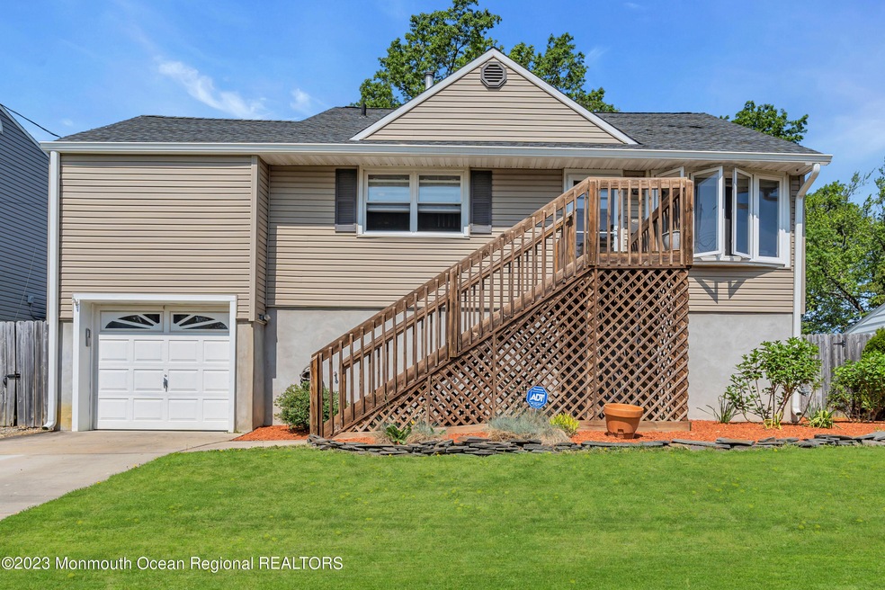 19 Anderson St, Union Beach, NJ 07735 - photo 1