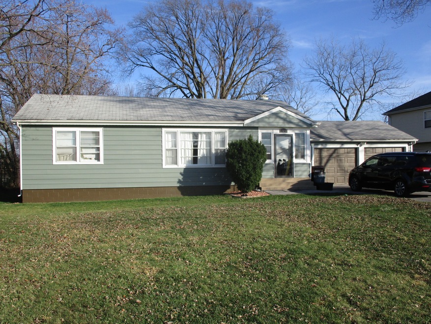 17205 Crawford Ave, Country Club Hills, IL 60478 - photo 1