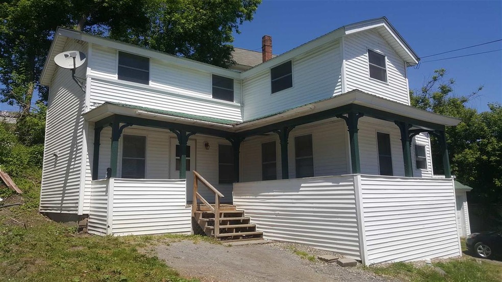 86 Maple St, Saint Johnsbury, VT 05819 - photo 1