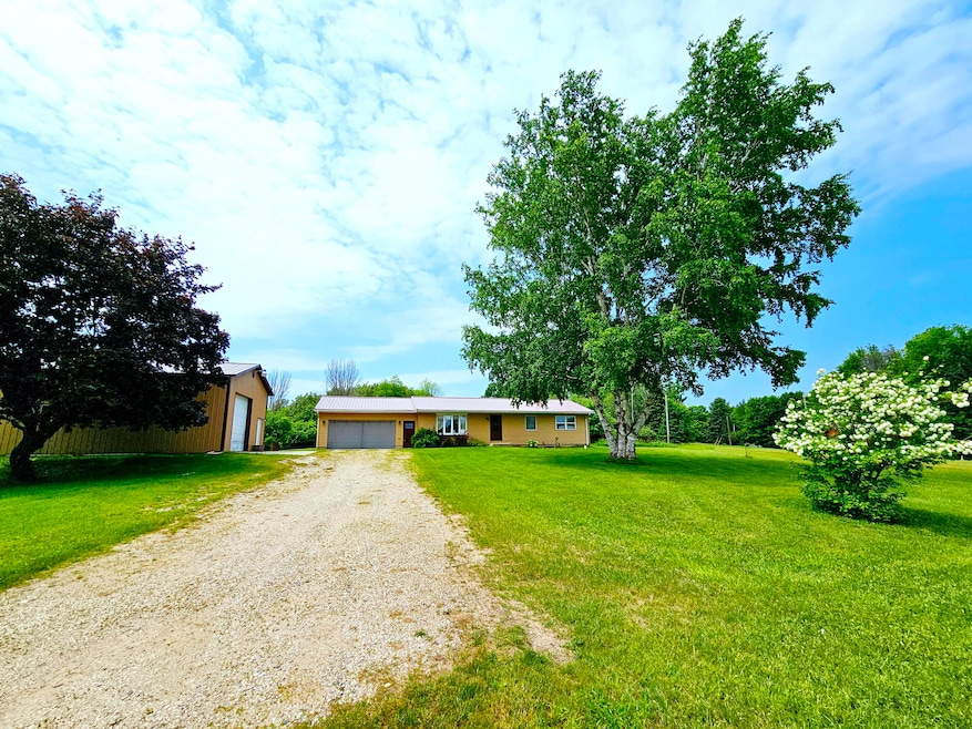 For Sale $274,900 • Co-Listing Agent