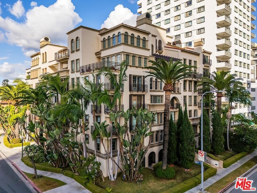 10795 Wilshire Blvd unit 403, Los Angeles, CA 90024 - photo 1