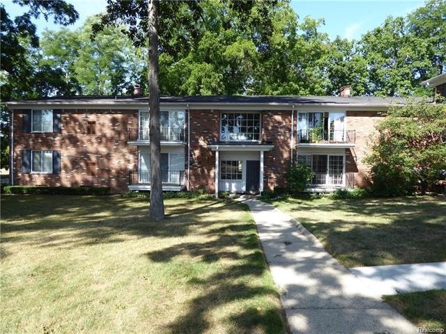 421 Fox Hills Main Exterior.jpg