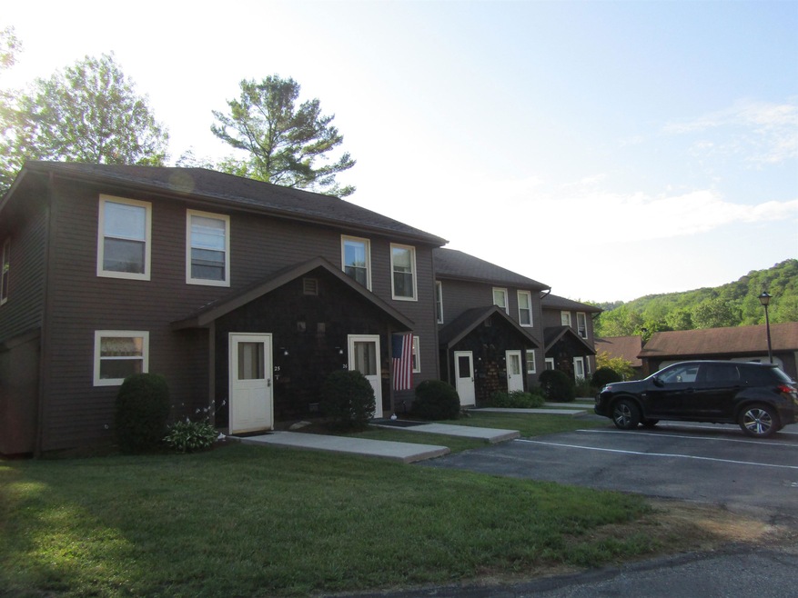 122 Batchelder St unit D28, Barre, VT 05641 - photo 1