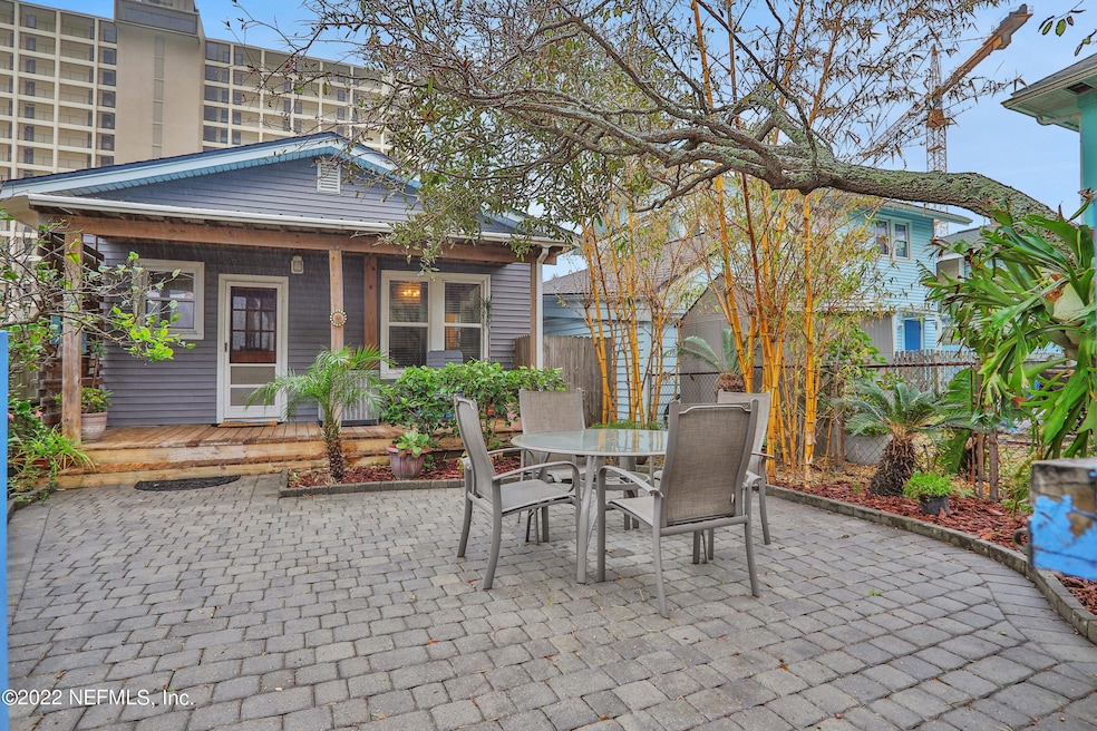 1316 1st St S, Jacksonville Beach, FL 32250 - photo 1