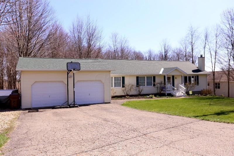 470 Grand Valley Dr, Howard, OH 43028 - photo 1