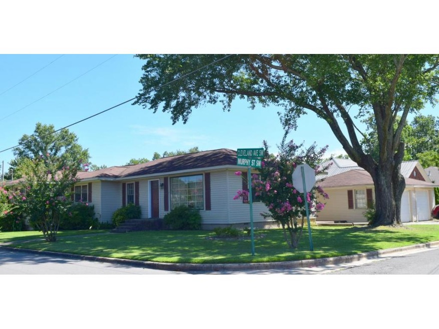 922 Cleveland Ave SW, Cullman, AL 35055 - photo 1