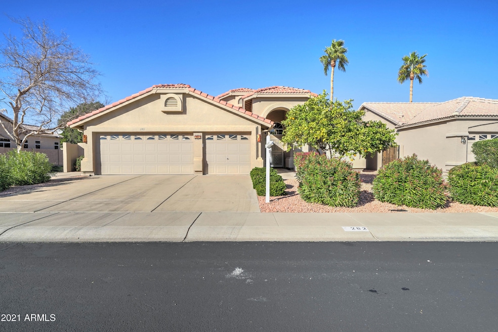 282 W El Freda Rd, Tempe, AZ 85284 - photo 1