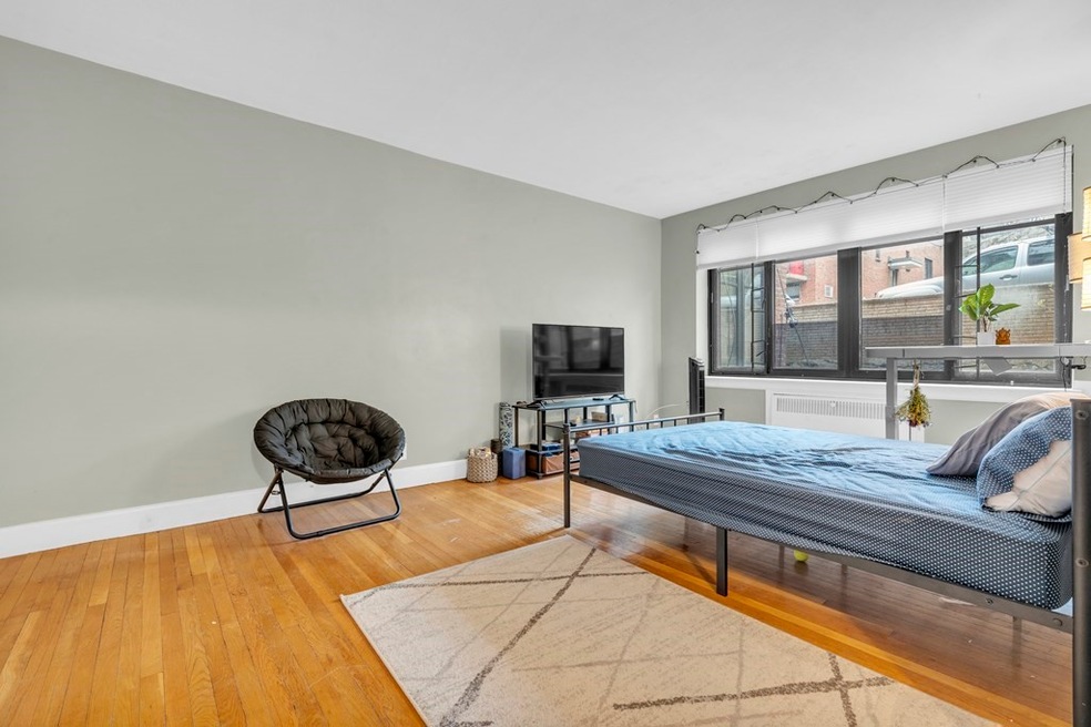 65 Strathmore Rd unit 21, Brighton, MA 02135 - photo 1