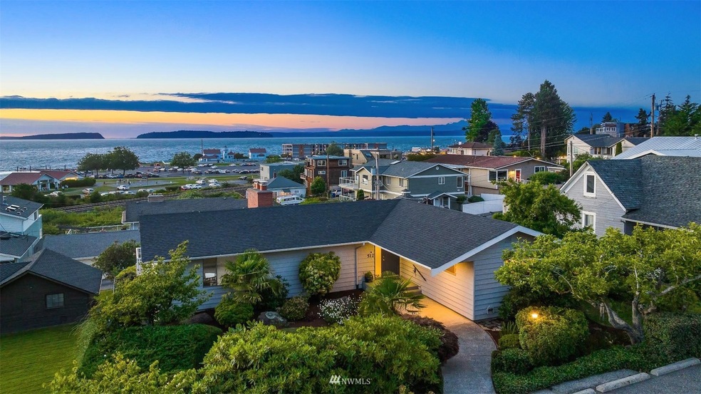 512 4th St, Mukilteo, WA 98275 - photo 1