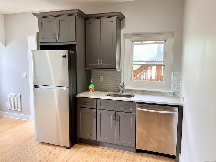 775 Atlantic St unit 3R, Stamford, CT 06902 - photo 1