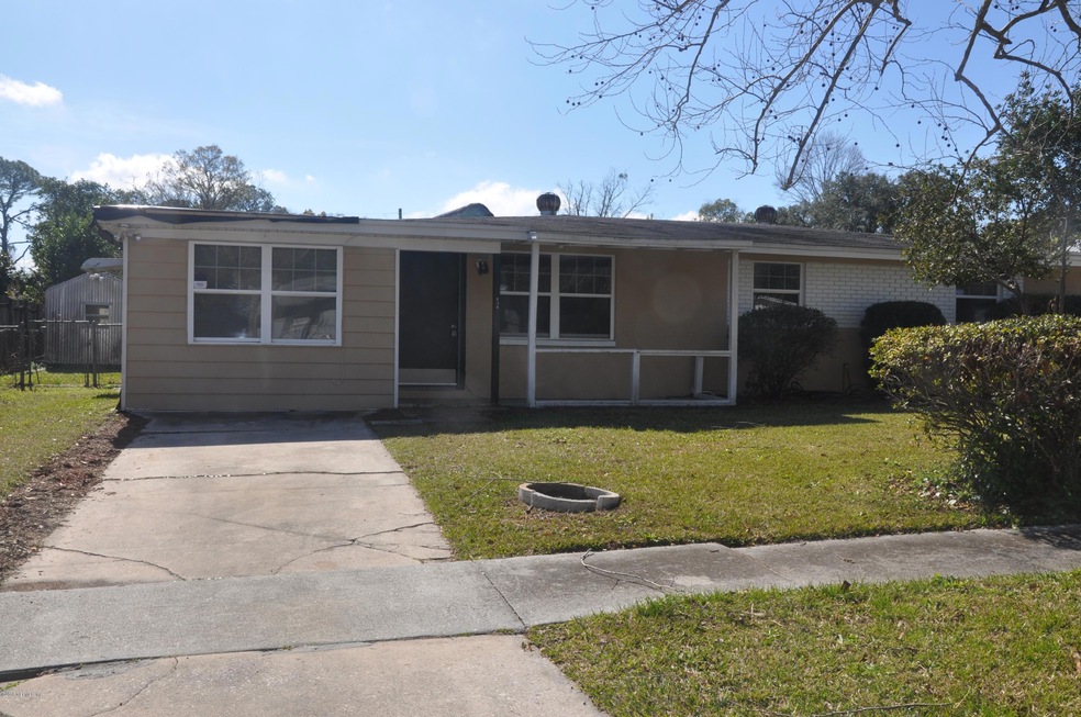 6934 Delisle Dr, Jacksonville, FL 32244 - photo 1