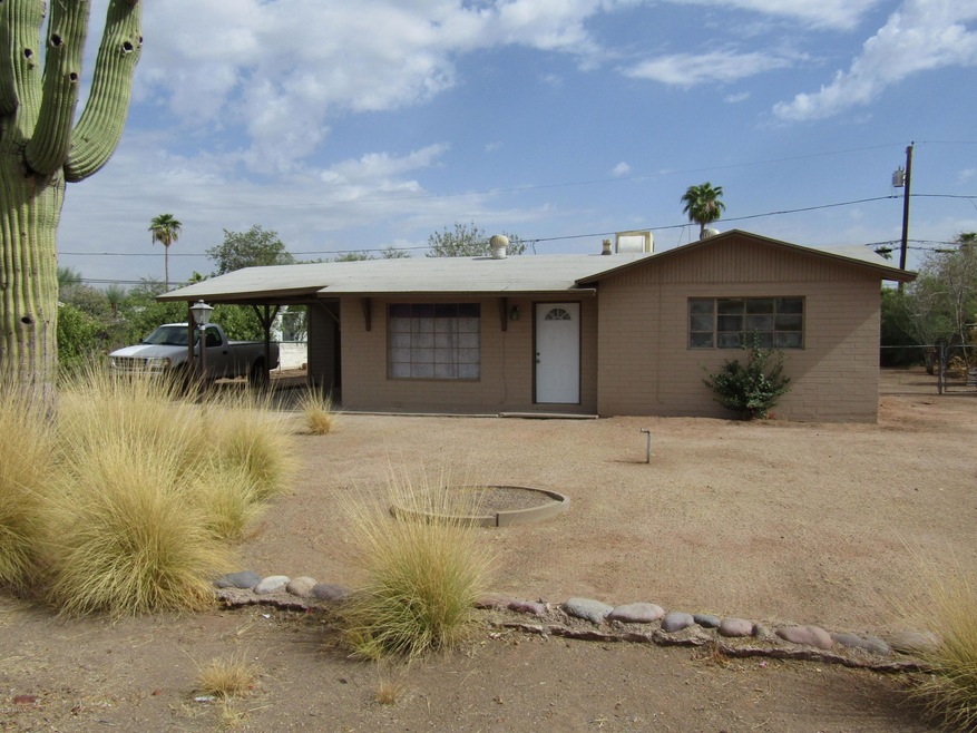 143 S Saguaro