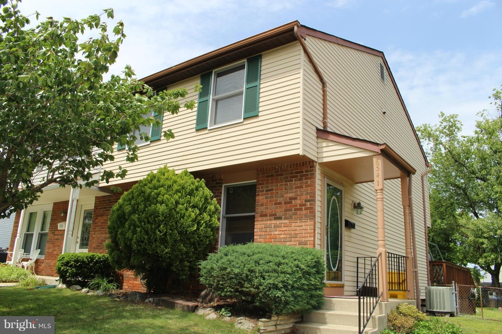 8541 Summit Rd, Pasadena, MD 21122 - photo 1