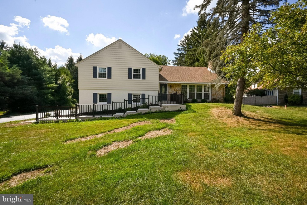 307 Baintree Rd, Bryn Mawr, PA 19010 - photo 1