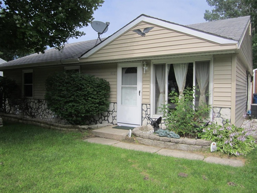 910 Willow Spring Dr, Michigan City, IN 46360 - photo 1