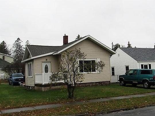 133 13th St, Cloquet, MN 55720 - photo 1