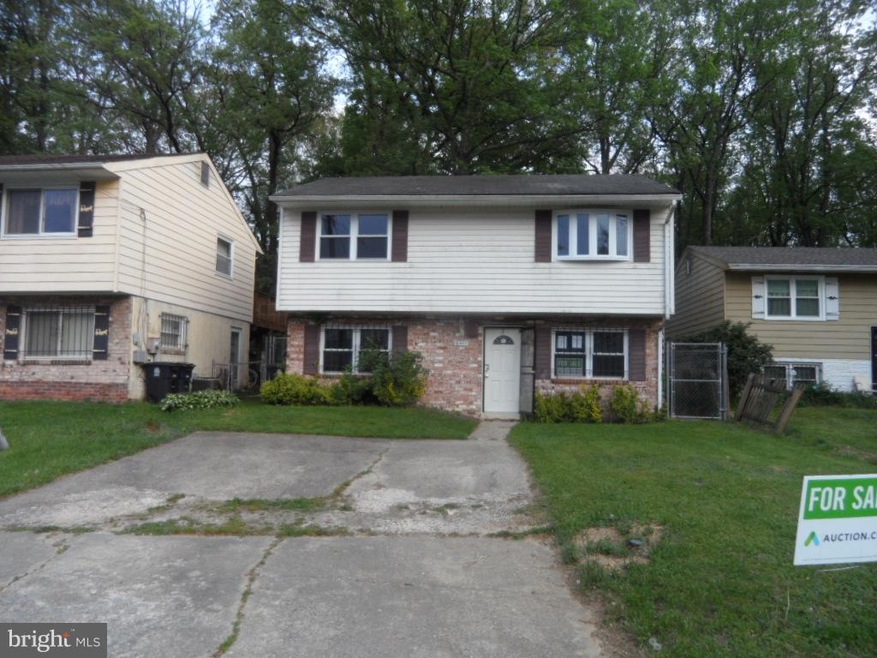 6411 Valley Park Rd, Capitol Heights, MD 20743 - photo 1