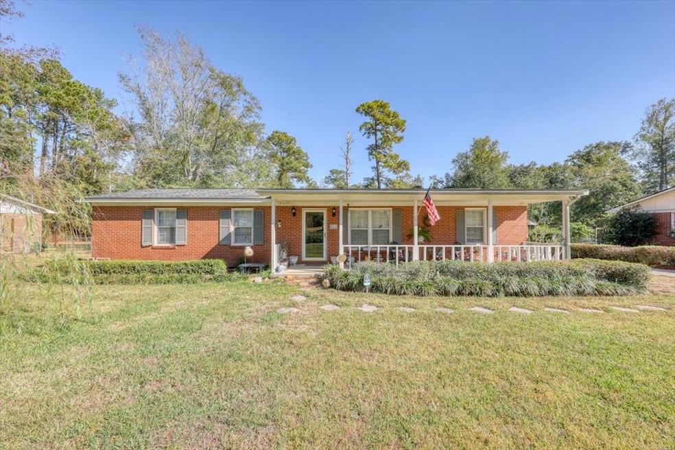 804 Westlake Dr, Quitman, GA 31643 - photo 1