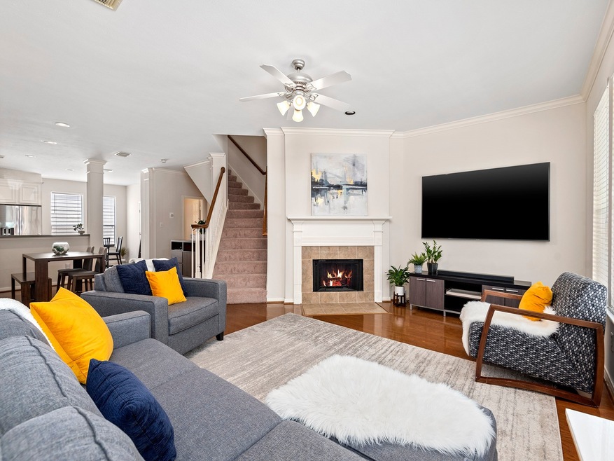 Come enjoy the expansive main living area.