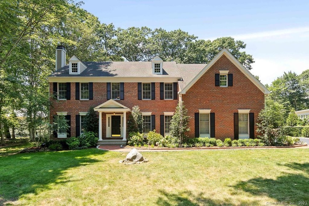 315 Acorn Ln, Southport, CT 06890 - photo 1