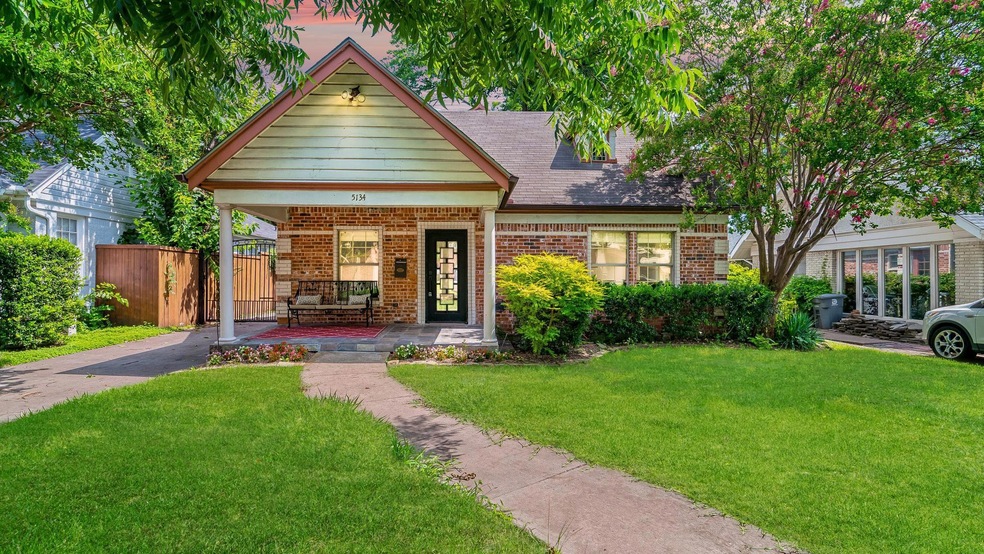 5134 Vickery Blvd, Dallas, TX 75206 - photo 1
