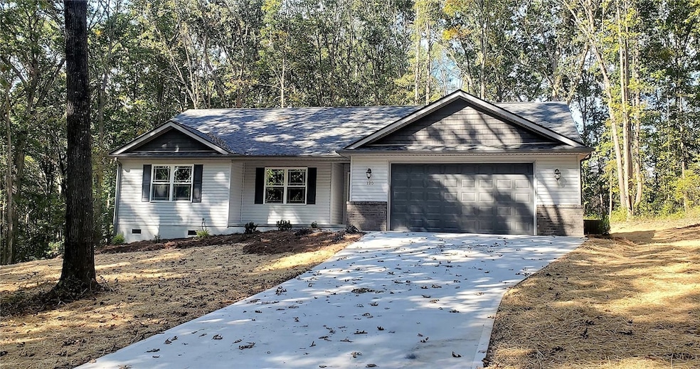 120 Debbie Dr, Pendleton, SC 29670 - photo 1