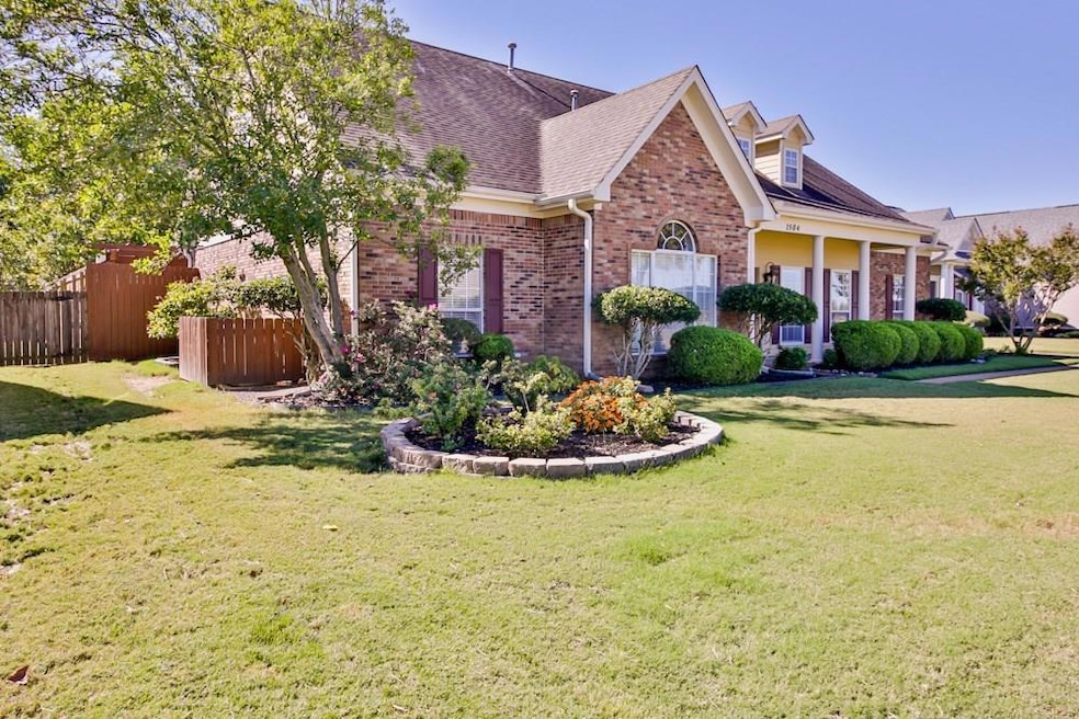 1504 W Barton Ave, West Memphis, AR 72301 - photo 1