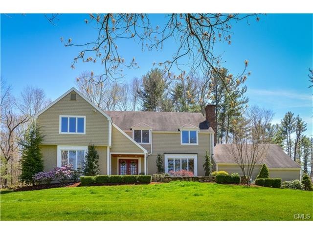 Beautiful Open Colonial