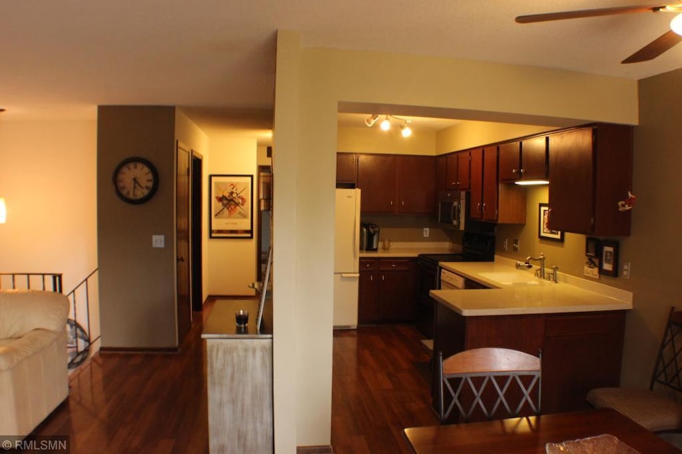 First floor layout with kitchen, dining room and h