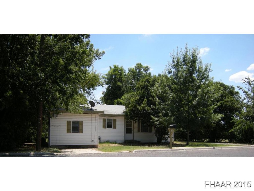 701 Turner St, Copperas Cove, TX 76522 - photo 1