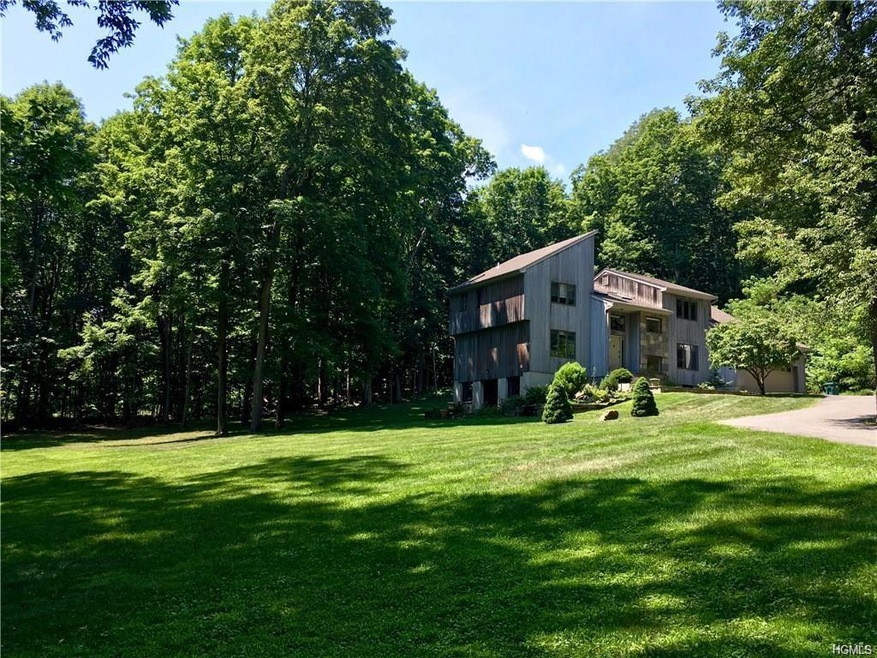 37 Butler Hill Rd, Somers, NY 10589 - photo 1