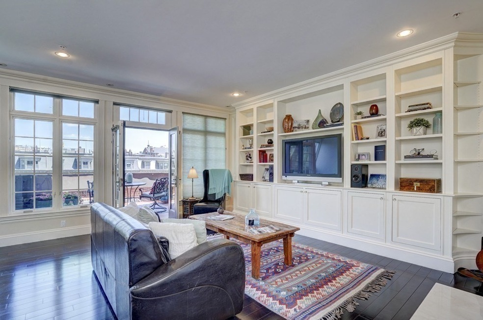 9-11 Worcester Square unit 6, Boston, MA 02118 - photo 1