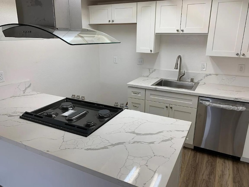 10128 Crawford Way, Sacramento, CA 95827 - photo 1